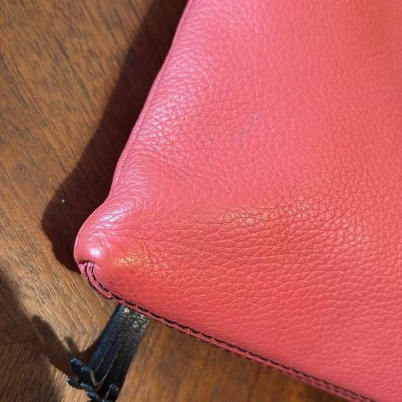 Halogen  Crossbody bag  envelope style pebbled leather  dark, coral, black trim - Picture 10 of 17